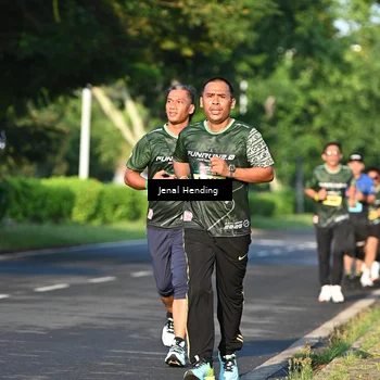 Runner Photo 5944175