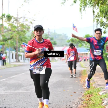 Runner Photo 5944189