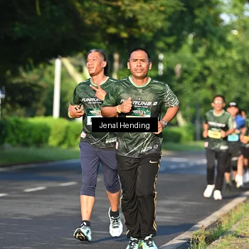 Runner Photo 5944223