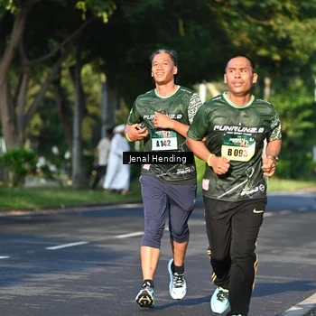 Runner Photo 5944249
