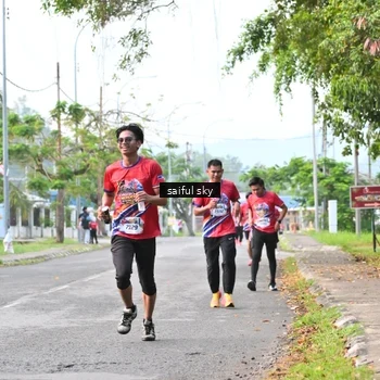 Runner Photo 5944256