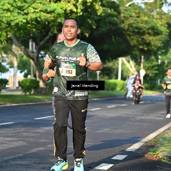 Runner Photo 5944270