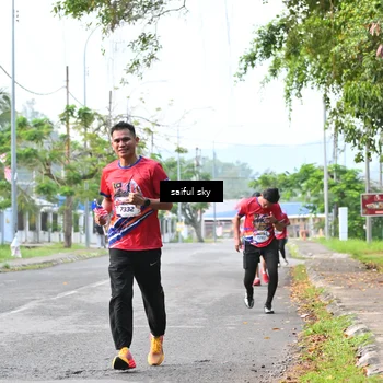 Runner Photo 5944318