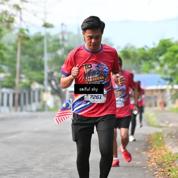 Runner Photo 5944337