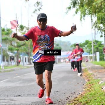 Runner Photo 5944396