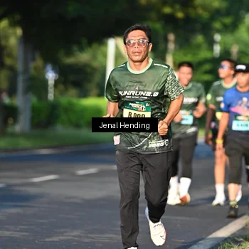 Runner Photo 5944418