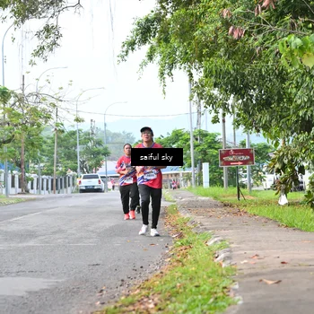 Runner Photo 5944442