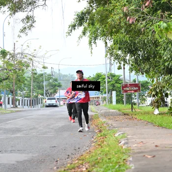 Runner Photo 5944455