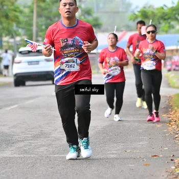 Runner Photo 5944671