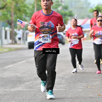 Runner Photo 5944699