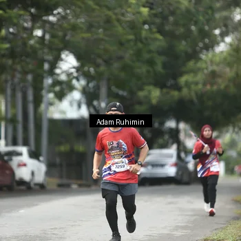 Runner Photo 5944725