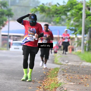 Runner Photo 5944978