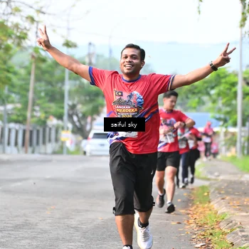 Runner Photo 5945253