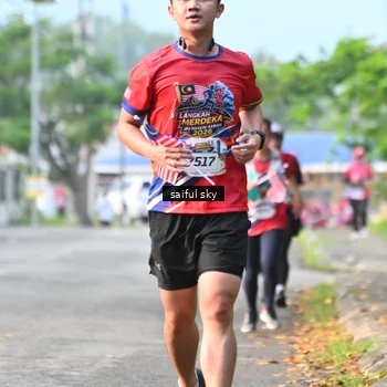 Runner Photo 5945347