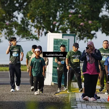 Runner Photo 5945351