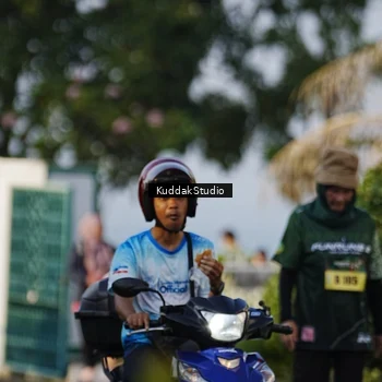 Runner Photo 5945358