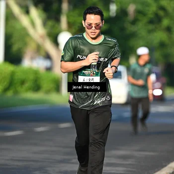 Runner Photo 5945391