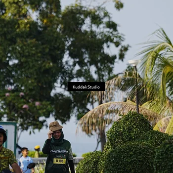 Runner Photo 5945399