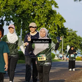 Runner Photo 5945549