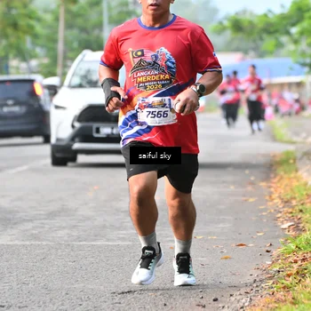 Runner Photo 5945941