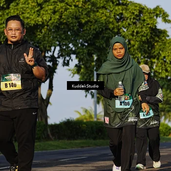Runner Photo 5945944