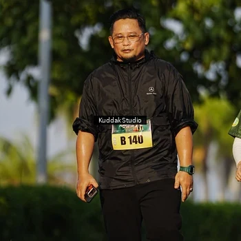 Runner Photo 5945974