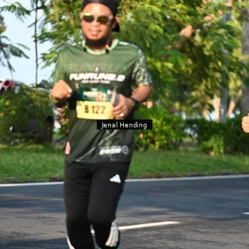 Runner Photo 5945993