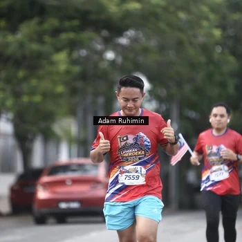 Runner Photo 5946001