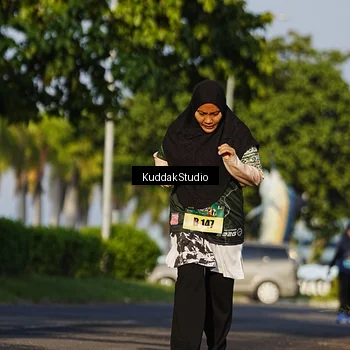 Runner Photo 5946012