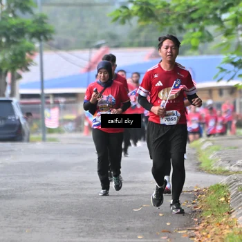 Runner Photo 5946025