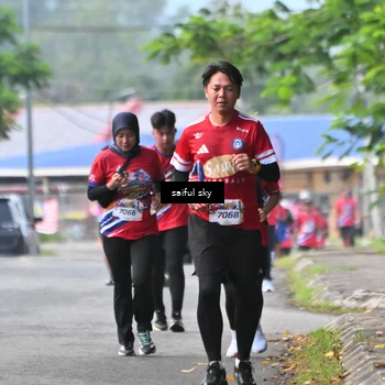Runner Photo 5946040
