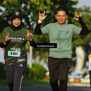 Runner Photo 5946054