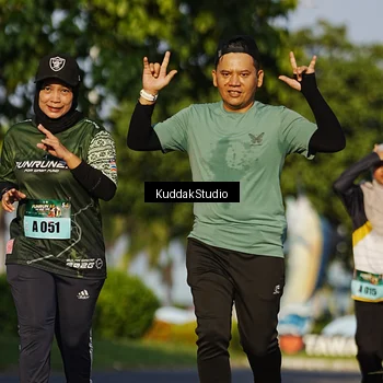 Runner Photo 5946055