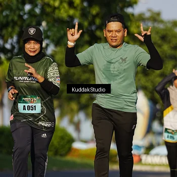 Runner Photo 5946056