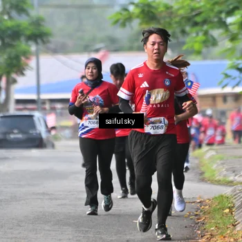 Runner Photo 5946057