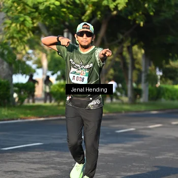 Runner Photo 5946059
