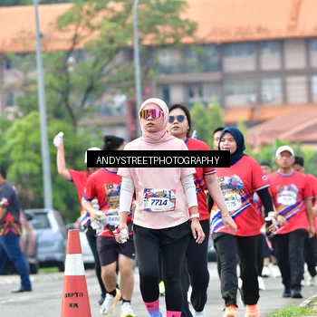 Runner Photo 5946094