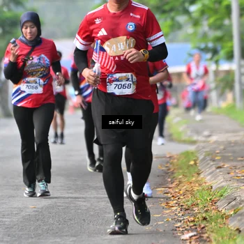 Runner Photo 5946102