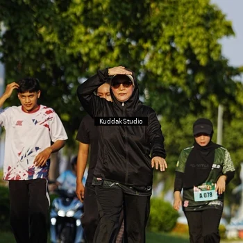 Runner Photo 5946197
