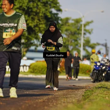 Runner Photo 5946247