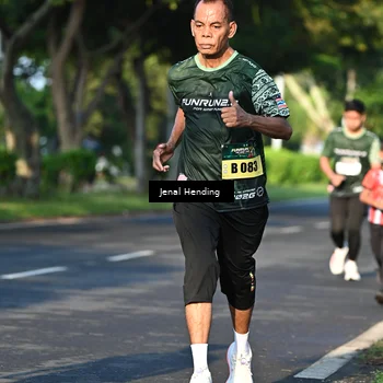 Runner Photo 5946267