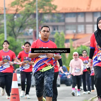 Runner Photo 5946275