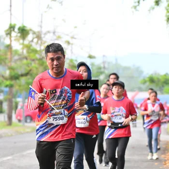 Runner Photo 5946307