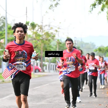 Runner Photo 5946316