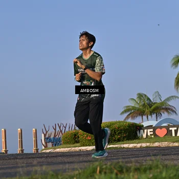 Runner Photo 5946383