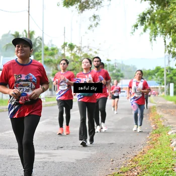 Runner Photo 5946411