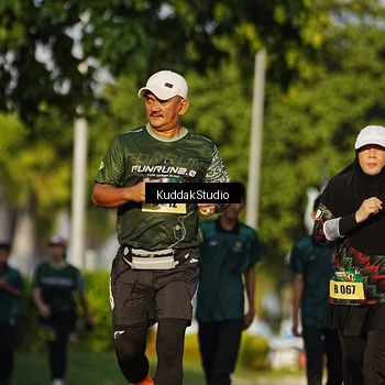 Runner Photo 5946474