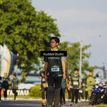 Runner Photo 5946495