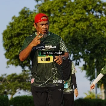 Runner Photo 5946533