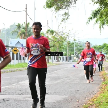 Runner Photo 5946534